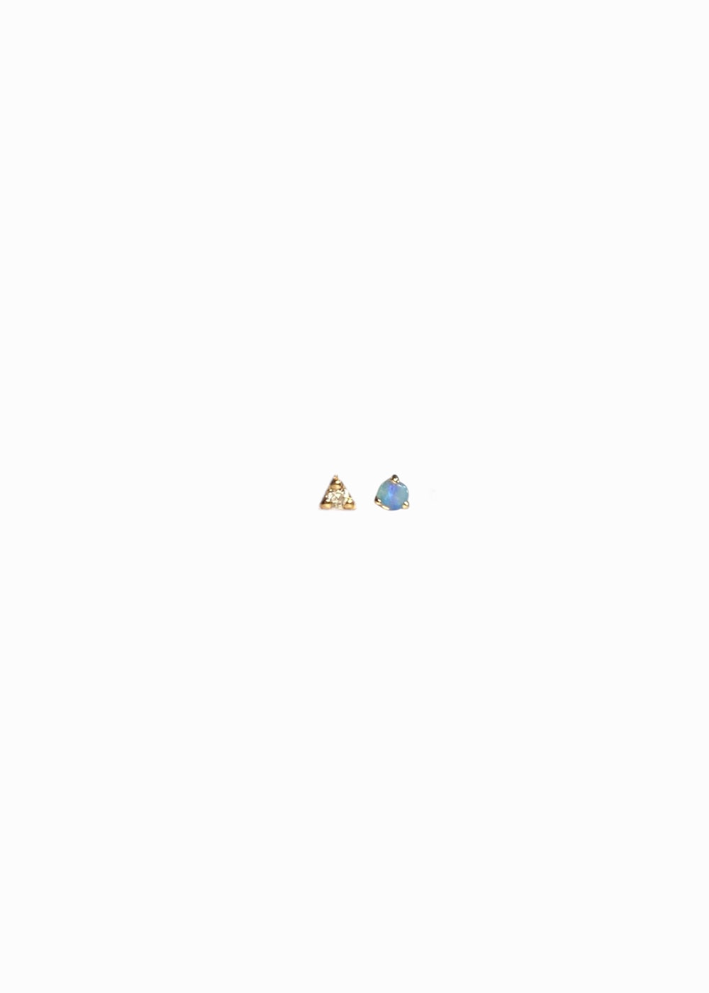 diamond triangle opal earstud 18K yabstudio