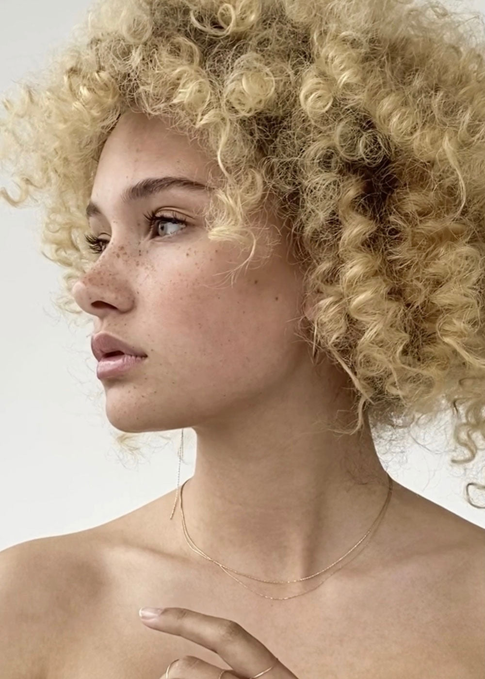 silkcord chains 18K yabstudio model