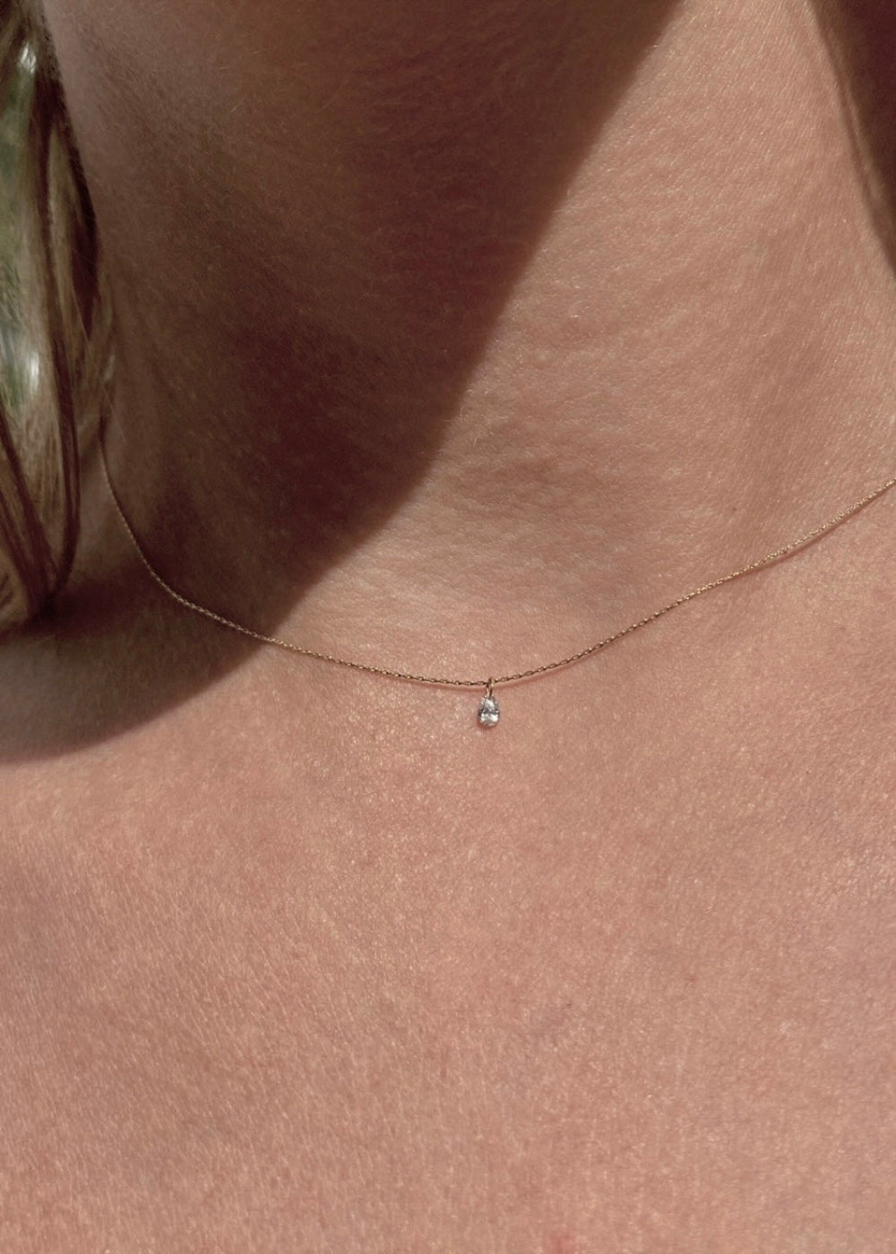 Silkcord Necklace 0.07 ct Pearshaped Diamond