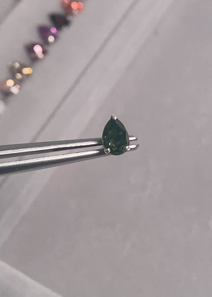 aura-olive-green